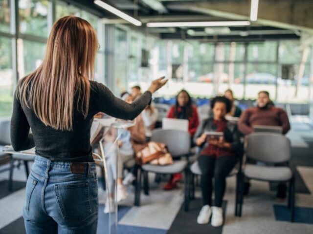 El rol del coaching en la toma de decisiones estratégicas